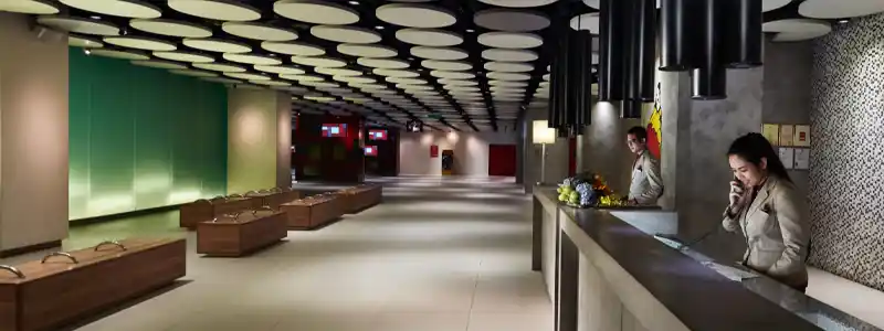 ファースト・ワールド・ホテル